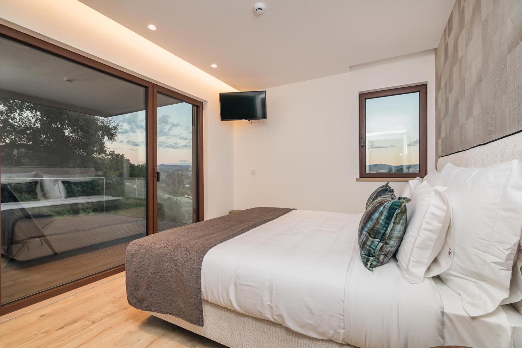 Haven Nature Hotel & Villas บาตาเลีย ภายนอก รูปภาพ